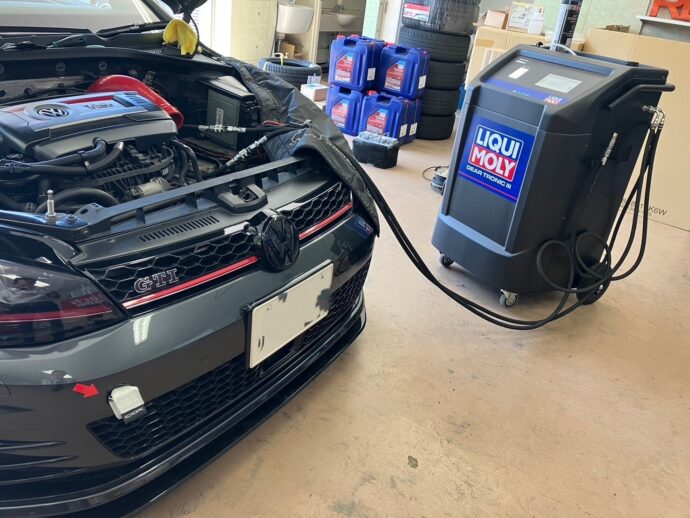 dsgオイル交換　リキモリ　LIQUIMOLY　　
リキモリギアトロニック